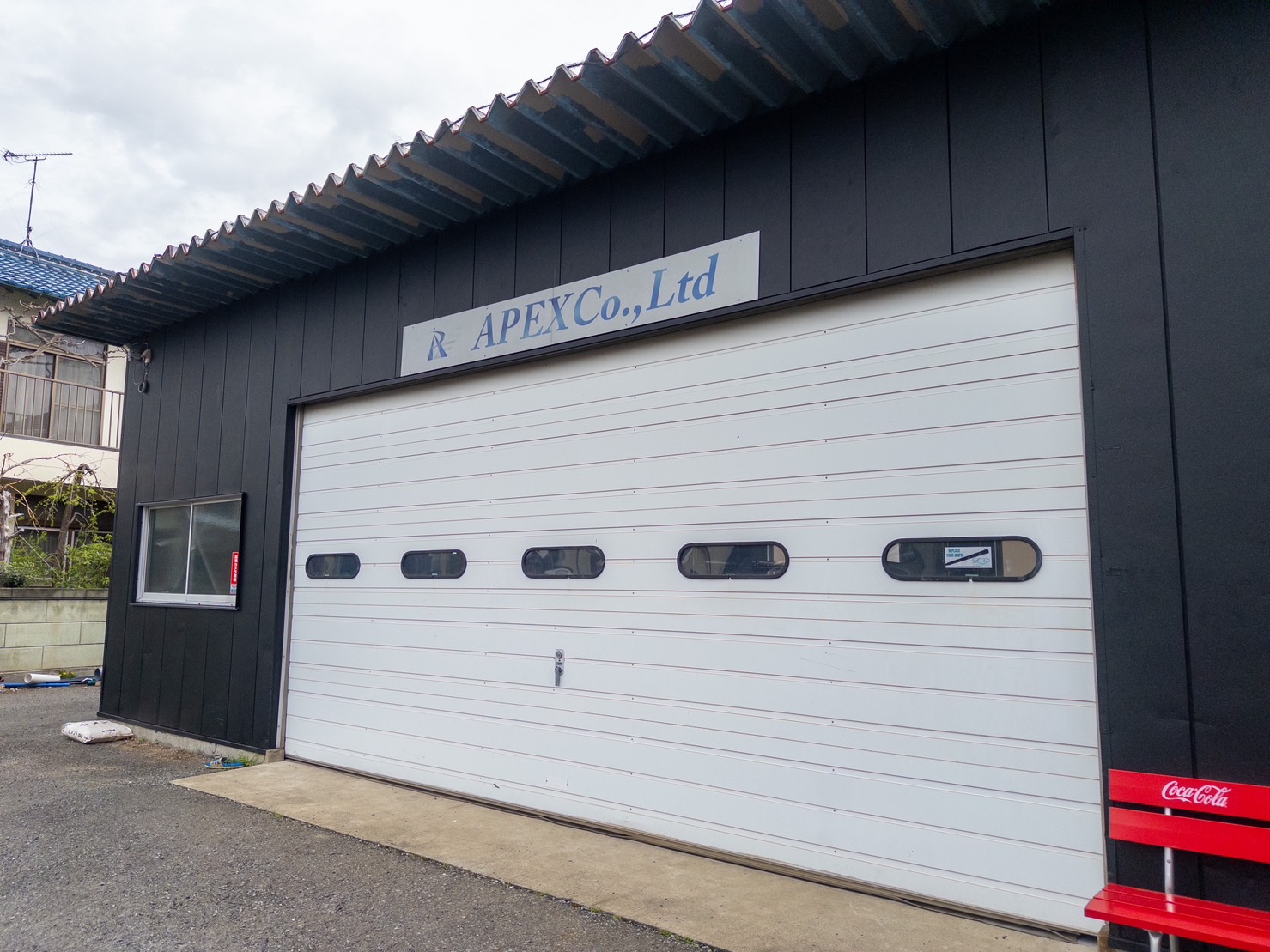 看板の取り付けが完了しました。（仮）